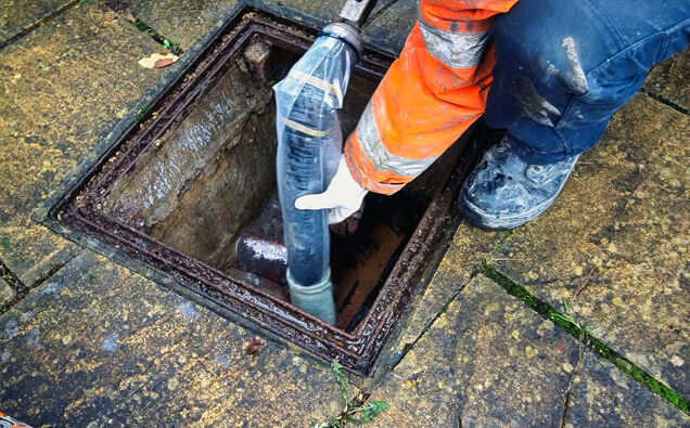 https://plumberapplecross.com.au/uploads/2025/06/blocked-drains-682908.jpg