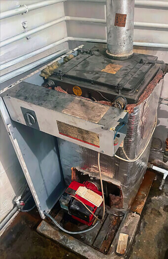 https://plumberapplecross.com.au/uploads/2025/06/emergency-plumbing-619707.jpg